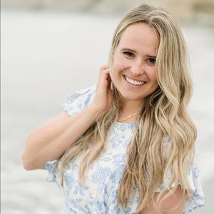 Meet your Posher, Lindsey